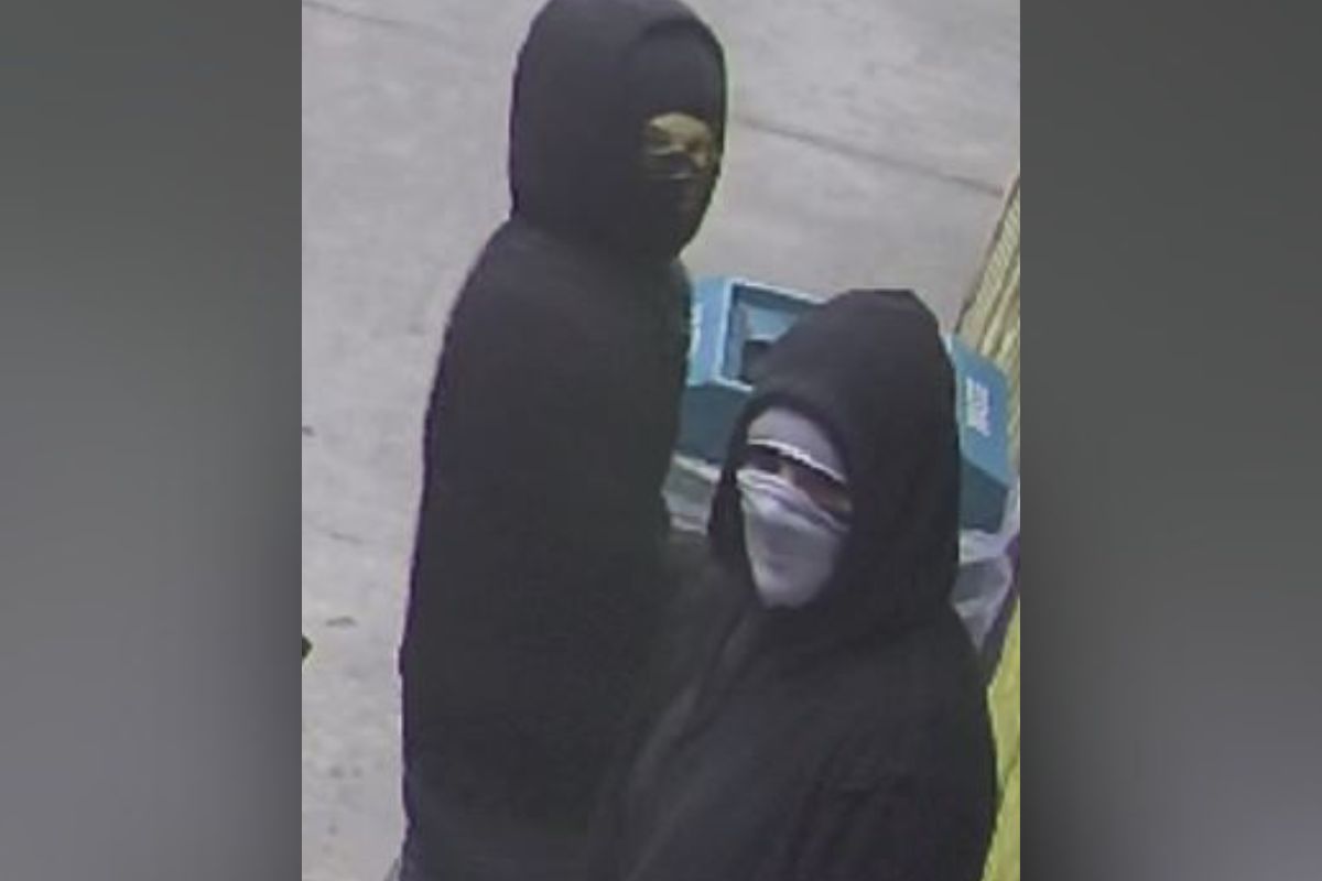 Surveillance footage of two people in masks that deputies say burglarized a gas station