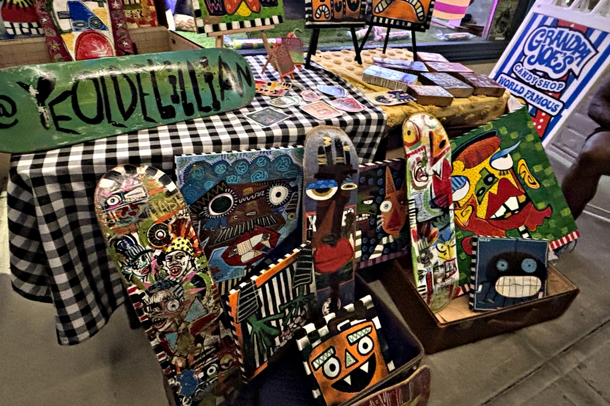 Art enthusiasts can explore colorful displays at Ocala’s First Friday Art Walk in the Historic Downtown Square, featuring over 30 local artists, live entertainment, and family-friendly activities.