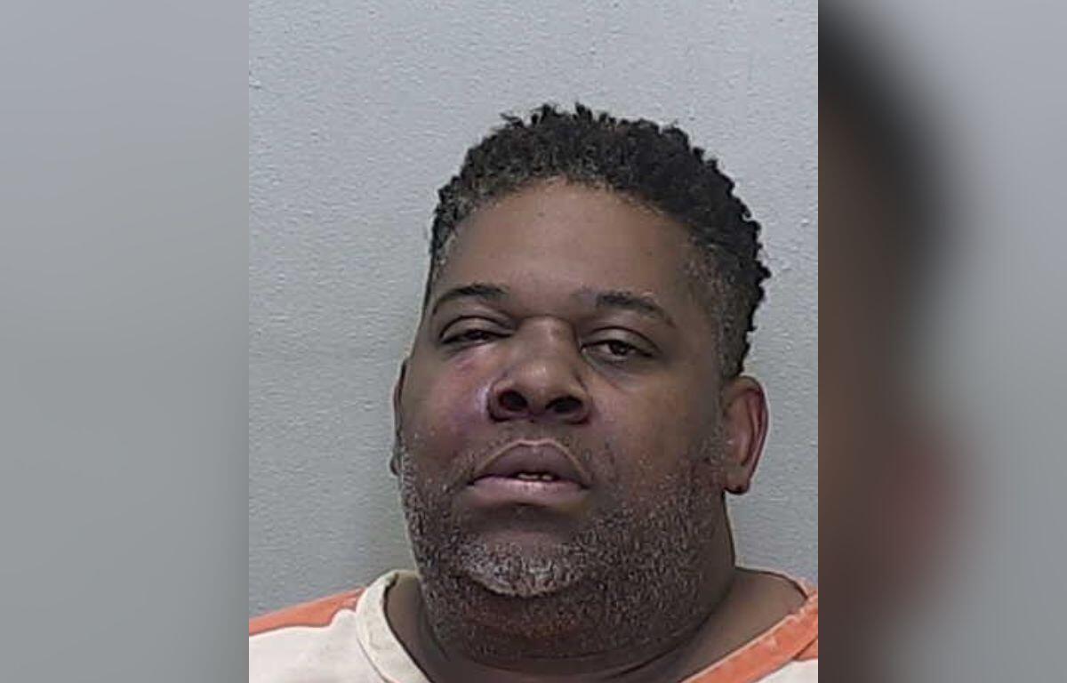 Derrick Oliver's mugshot following his arrest