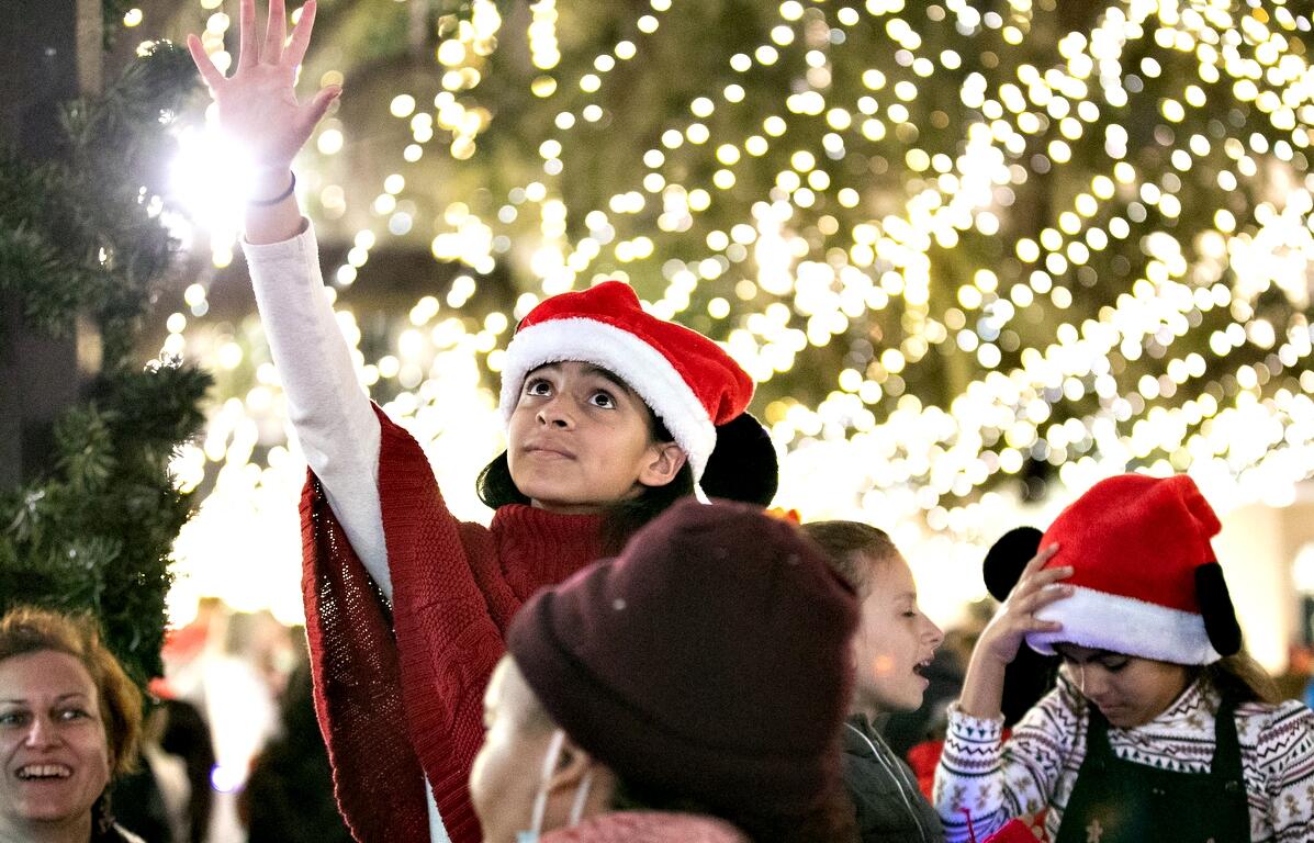 Children admire the lights during the 40th Light Up Ocala.