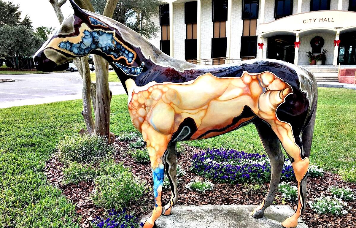 Aggie, one of Ocala's painted horses, stands in front of City Hall.