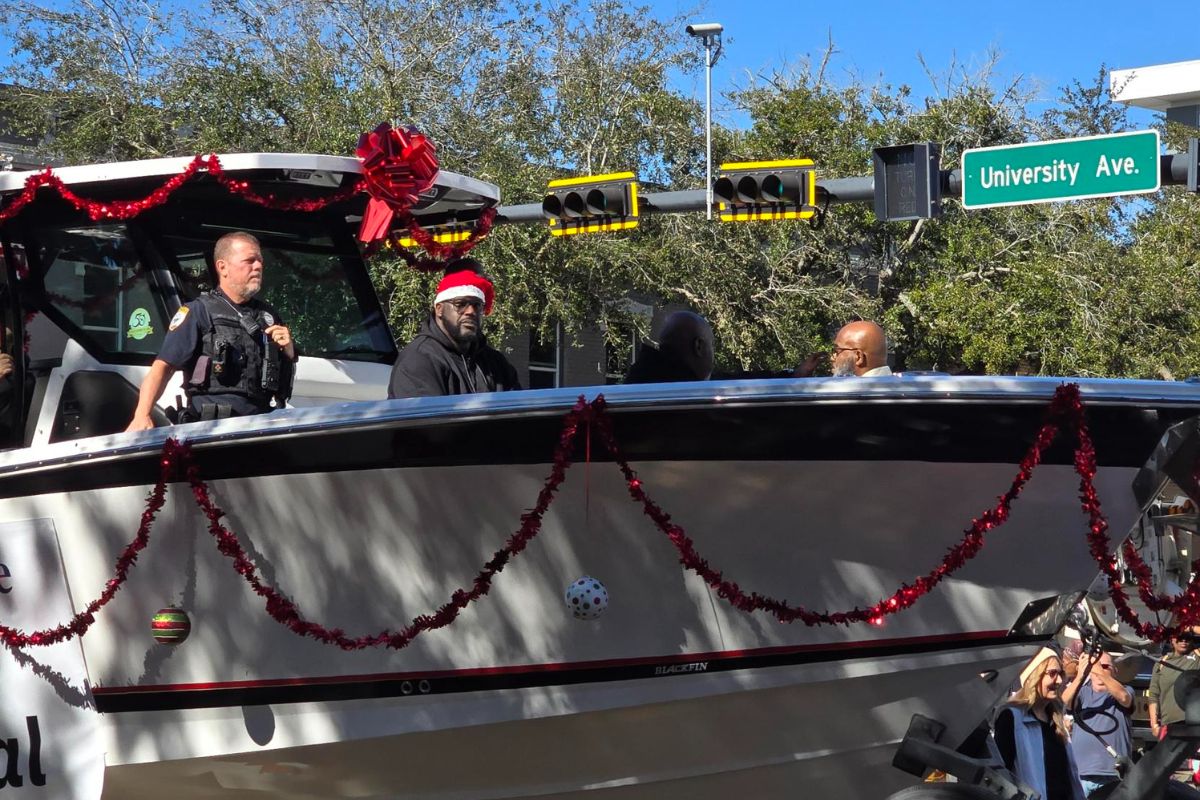 Photo shows Grand Marshal Shaquille O'Neal at the Very GNV Holiday Parade