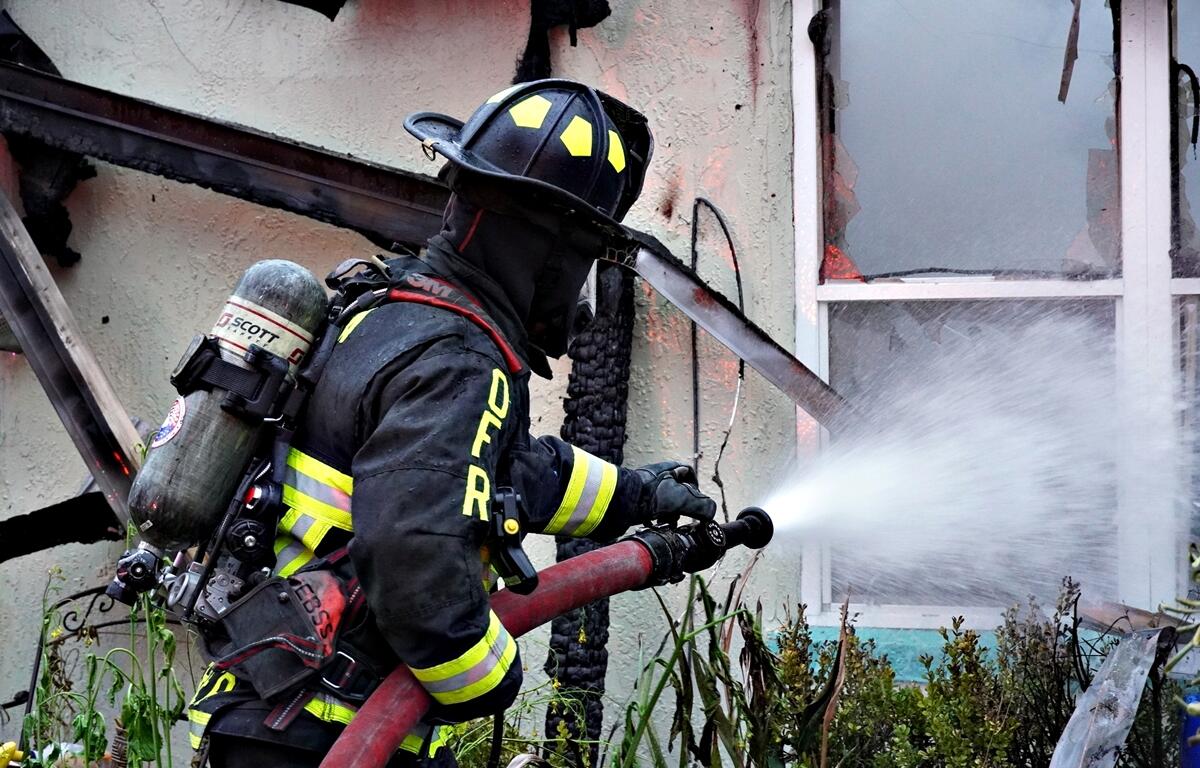 Ocala firefighters battled a fire at a single-story home in the 700 block of SW Fifth Street early Wednesday morning.