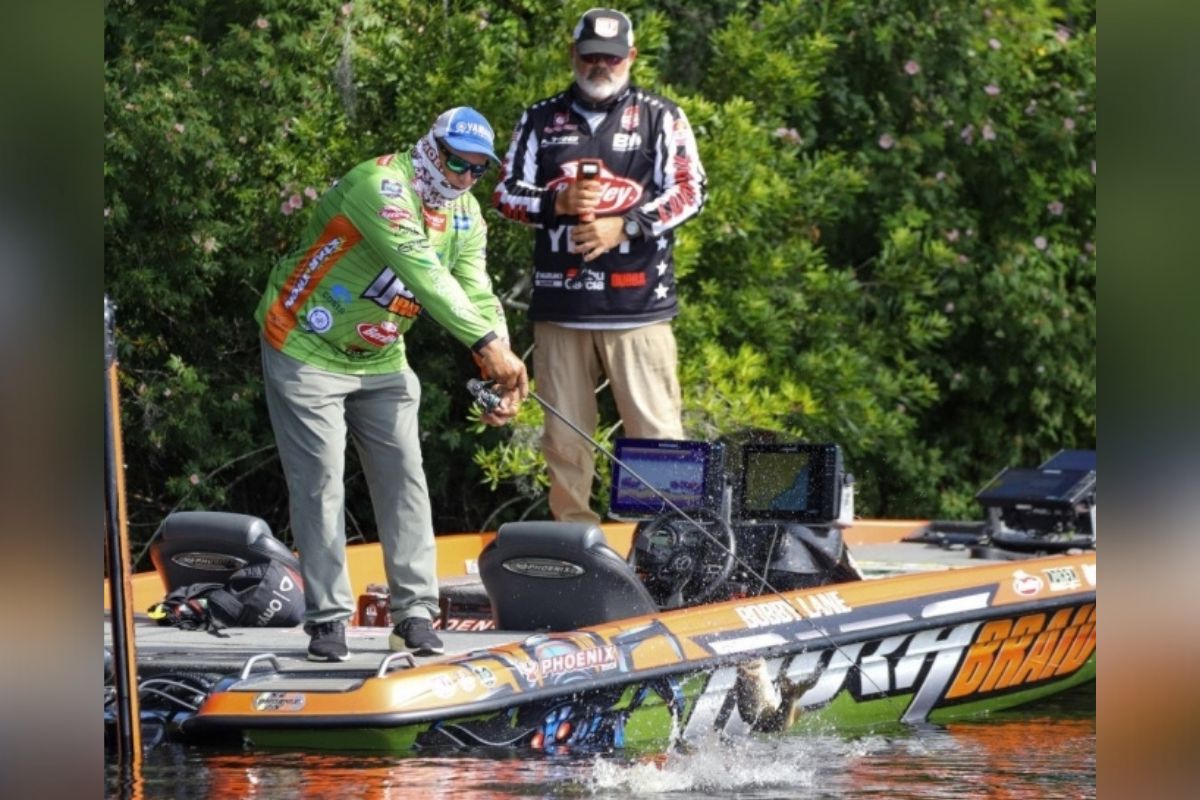 Sixty-six professional anglers will compete for the $150,000 top prize at the Major League Fishing Bass Pro Tour’s Suzuki Stage 2 at the Harris Chain of Lakes in Leesburg, Fla., from Feb. 13-16, 2025. Fans can follow the action live all four days on MLFNOW!® at MajorLeagueFishing.com.