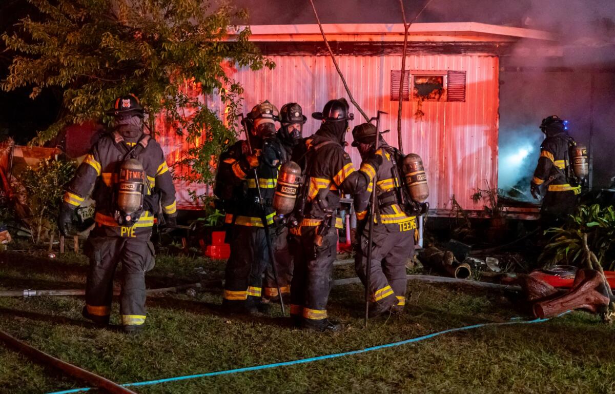 Marion County Fire Rescue extinguishes mobile home fire in Umatilla ...