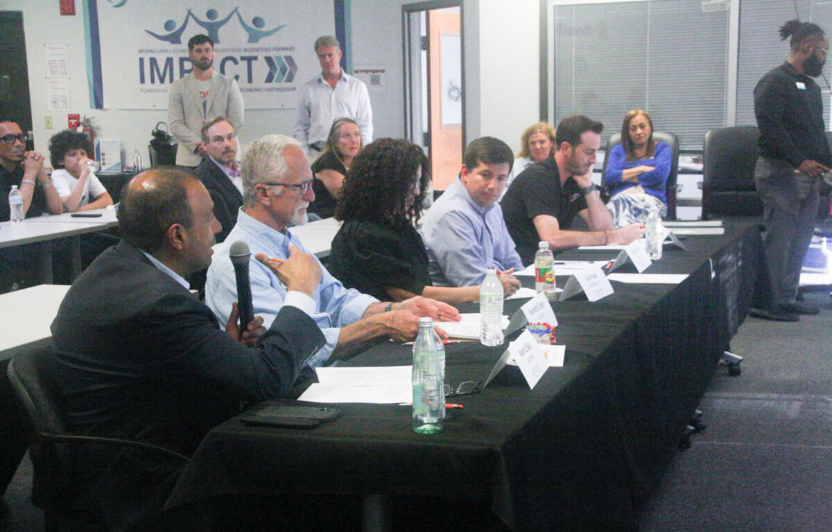 Potential investors heard pitches from the top teams selected to present.
