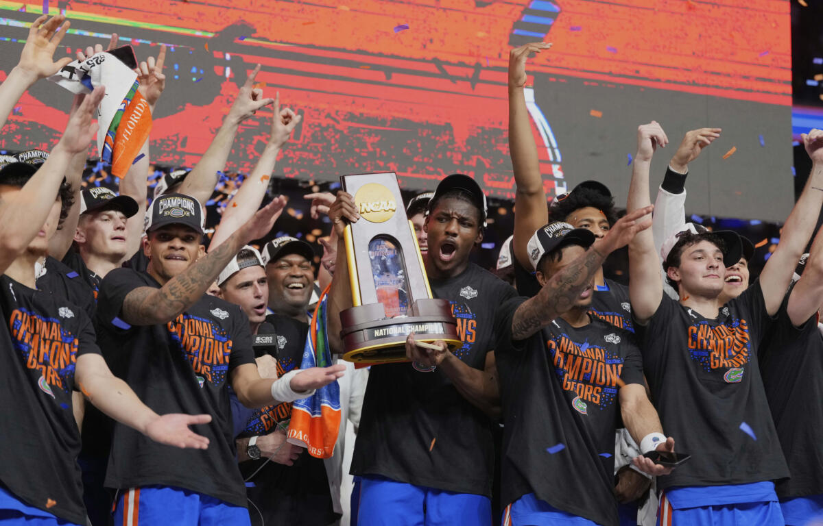 Florida celebrates after beating Houston in the national championship at the Final Four of the NCAA college basketball tournament, Monday, April 7, 2025, in San Antonio.