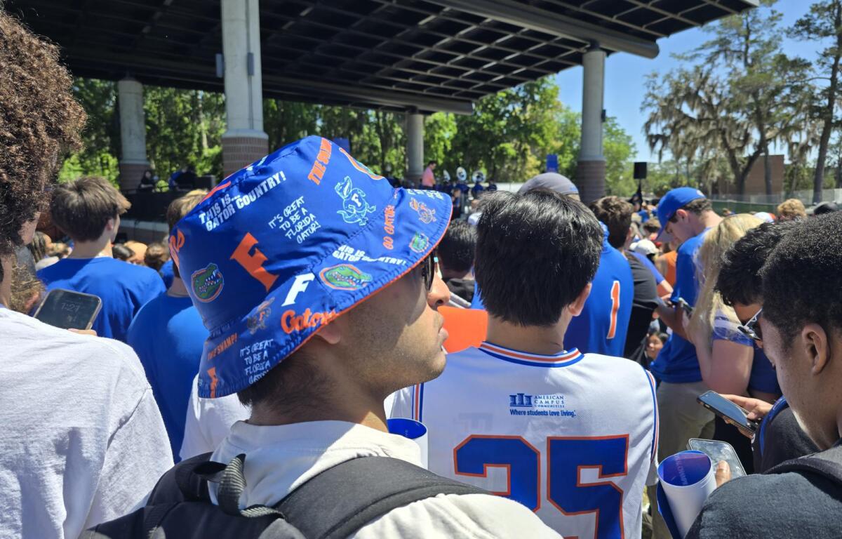 Fans had to wait a little while to welcome back the national champions.