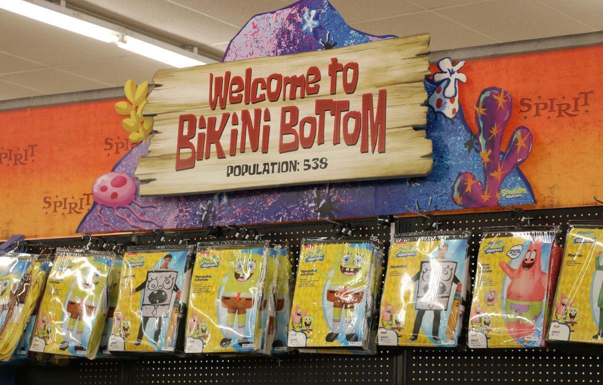 Display of SpongeBob SquarePants costumes and accessories inside Spriit Halloween.