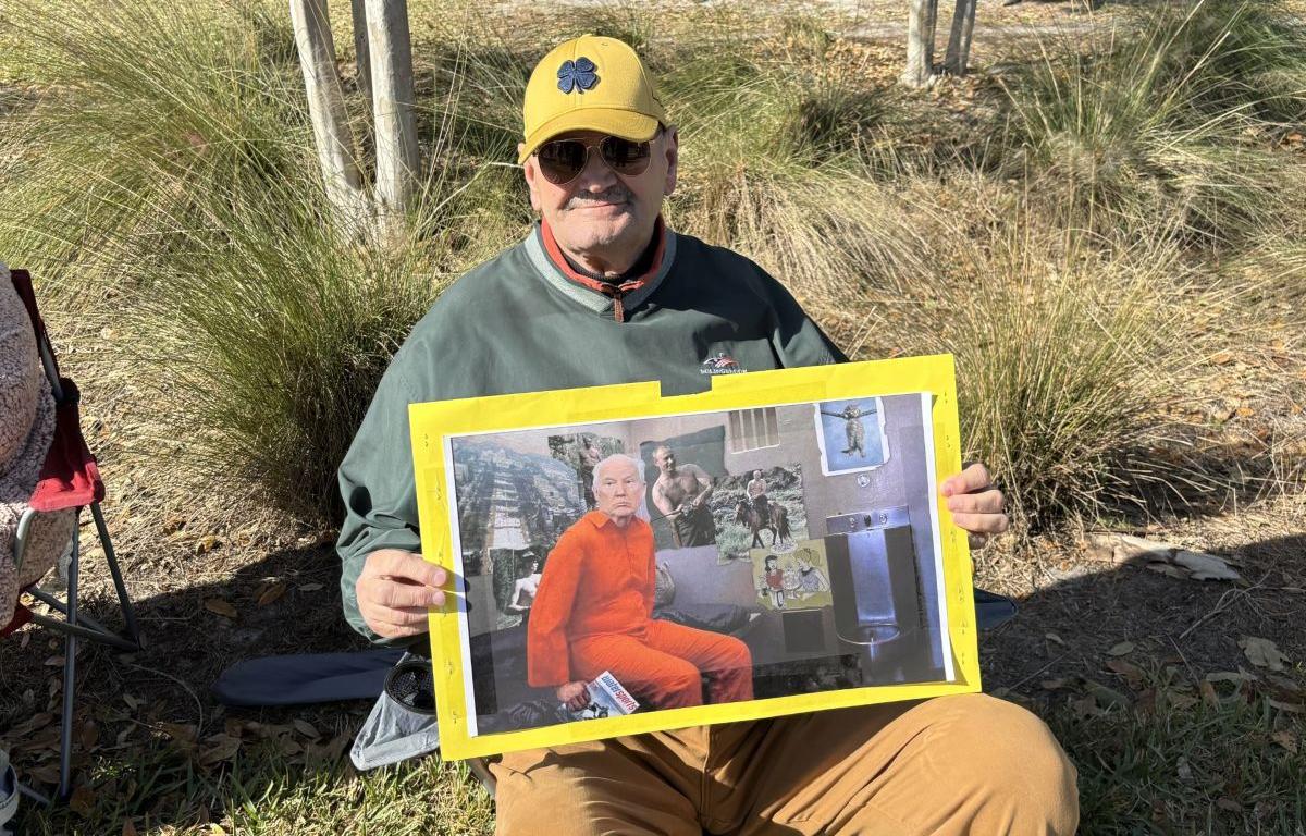 protester at anti-trump rally