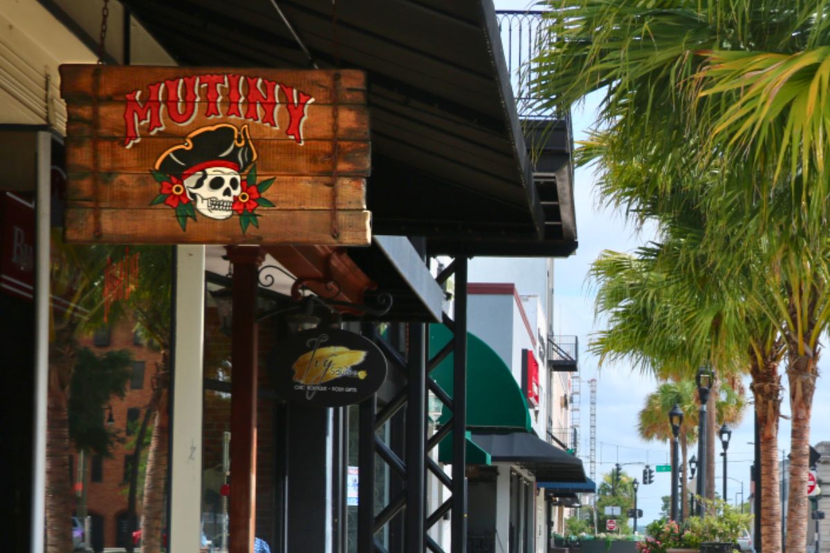 Swashbuckling Stand-Up: Brick City Comedy Turns Mondays Into Laughs at Mutiny - 352today