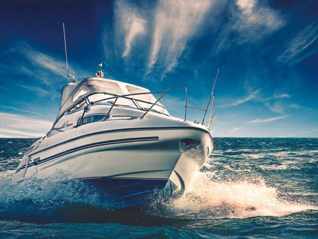 boat cabin cruiser florida