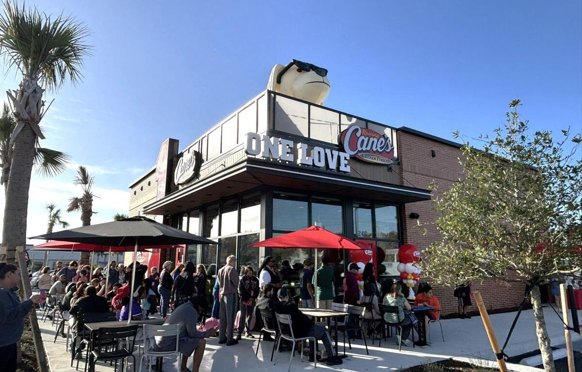 raising canes grand opening ocala