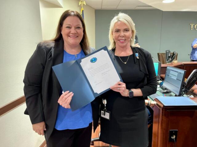 lady lake florida commissioner ward 2 amanda mclea