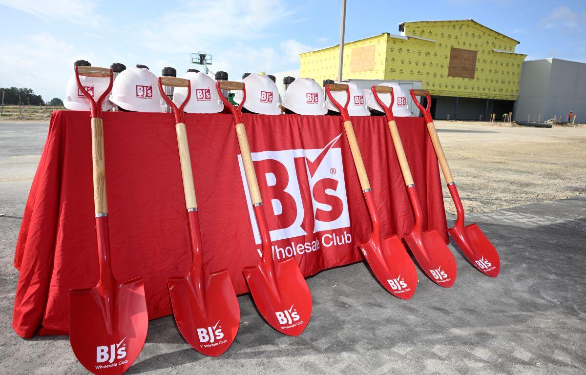 BJ's Wholesale Club groundbreaking