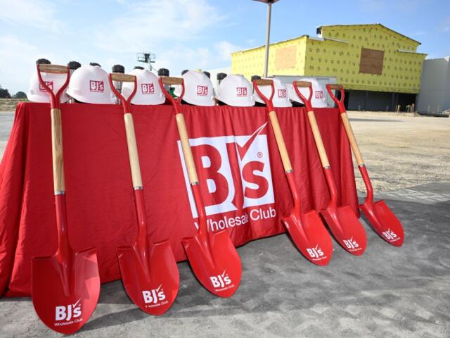 BJ's Wholesale Club groundbreaking