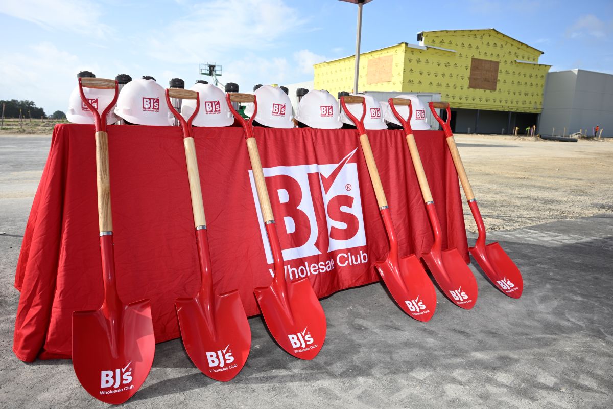 BJ's Wholesale Club groundbreaking