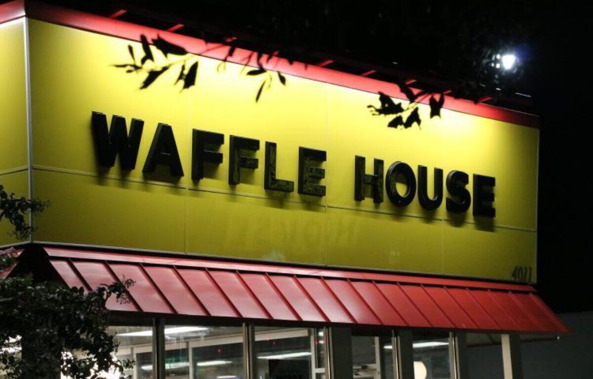 A colored picture of Waffle House.
