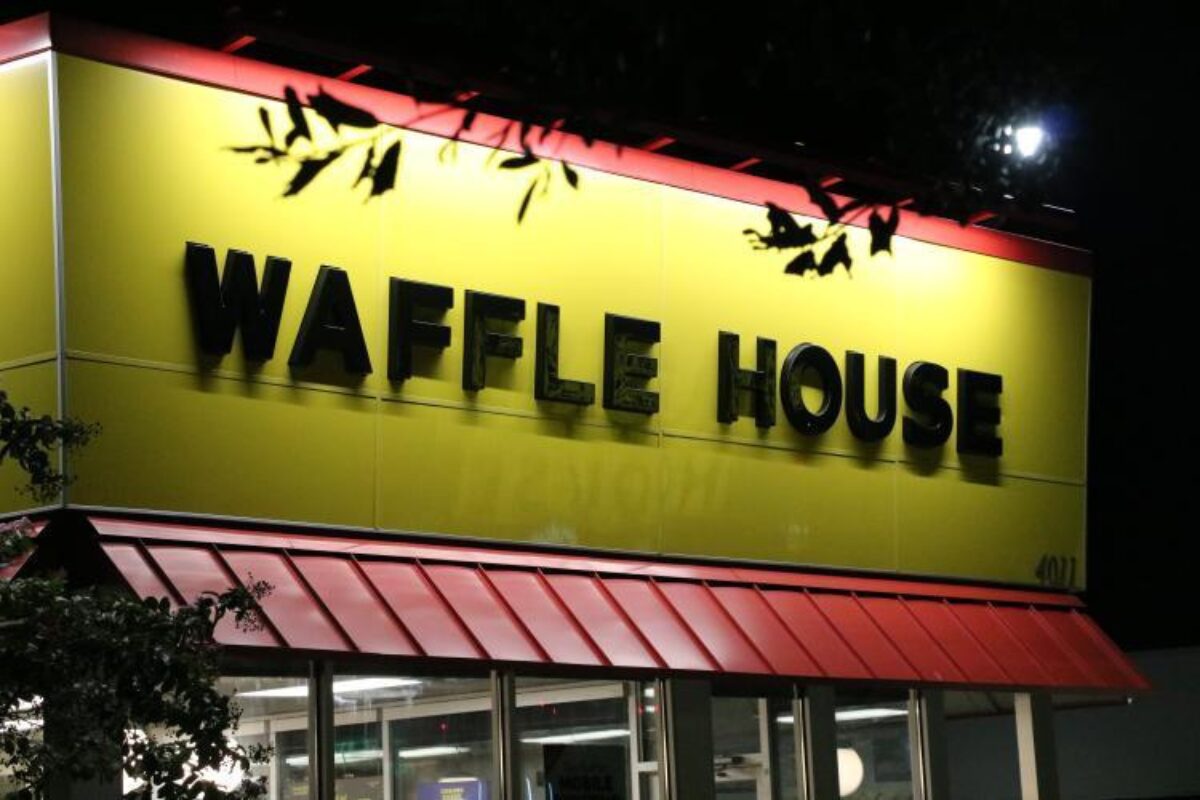 A colored picture of Waffle House.