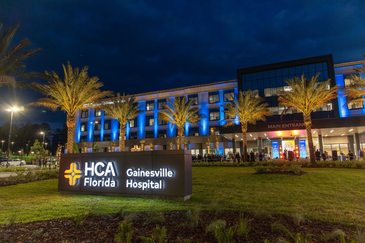 HCA Florida Gainesville Hospital night