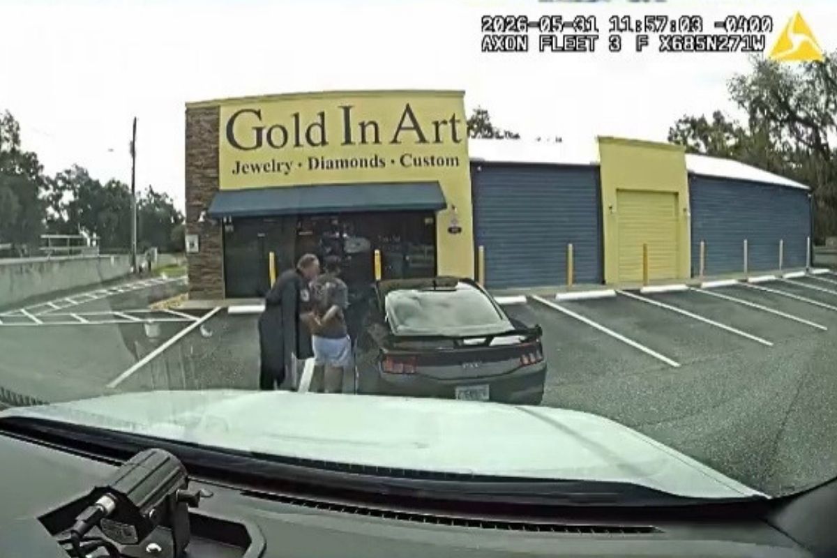 Lady Lake Police Arrest Driver Under Floridaâs New âSuper Speederâ Law after 95-mph Stop