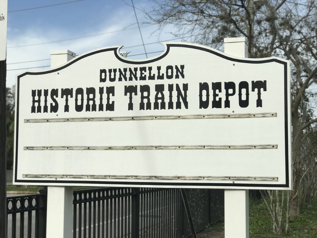 historic dunnellon florida train depot