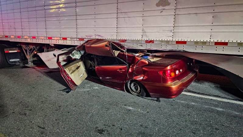 marion county fire rescue car crash trapped citra florida