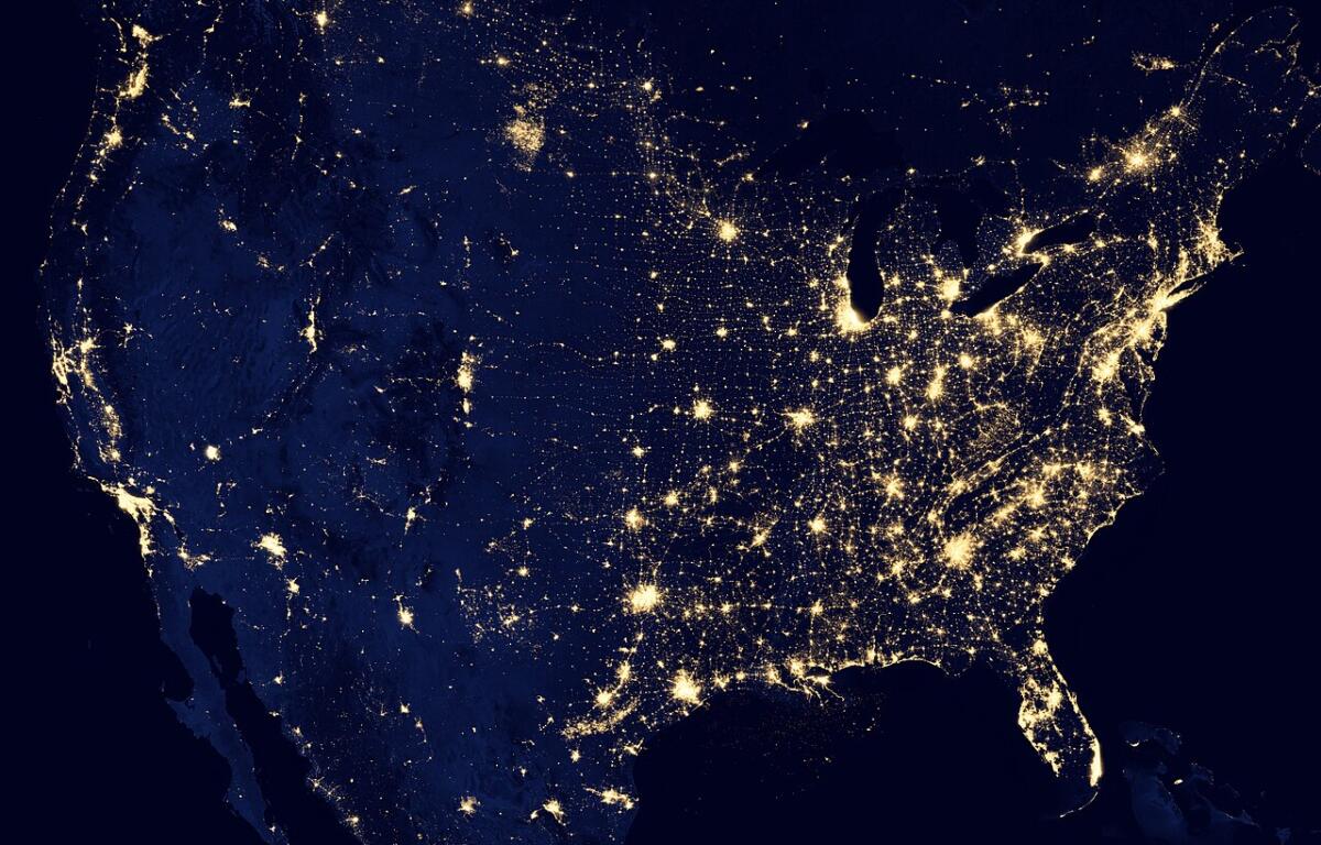 lights of north america from space