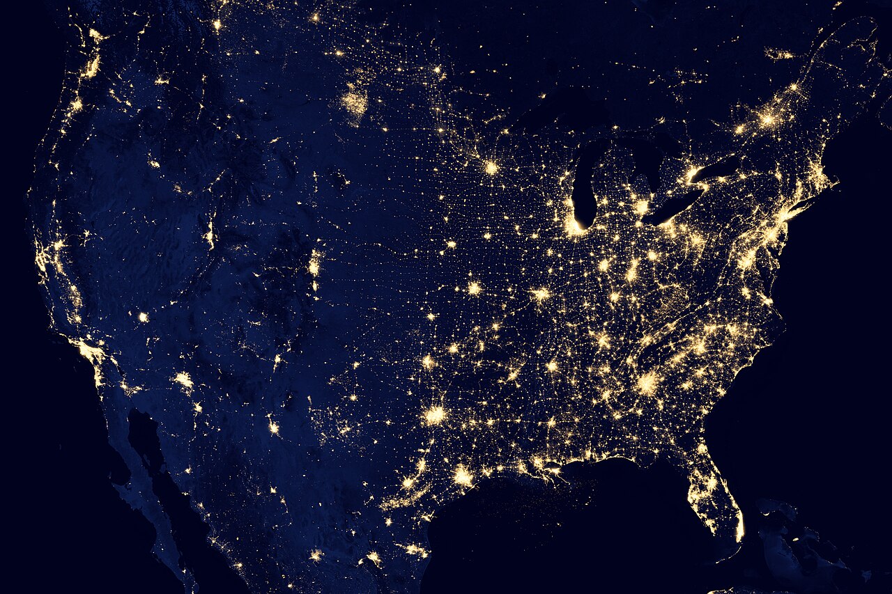 lights of north america from space